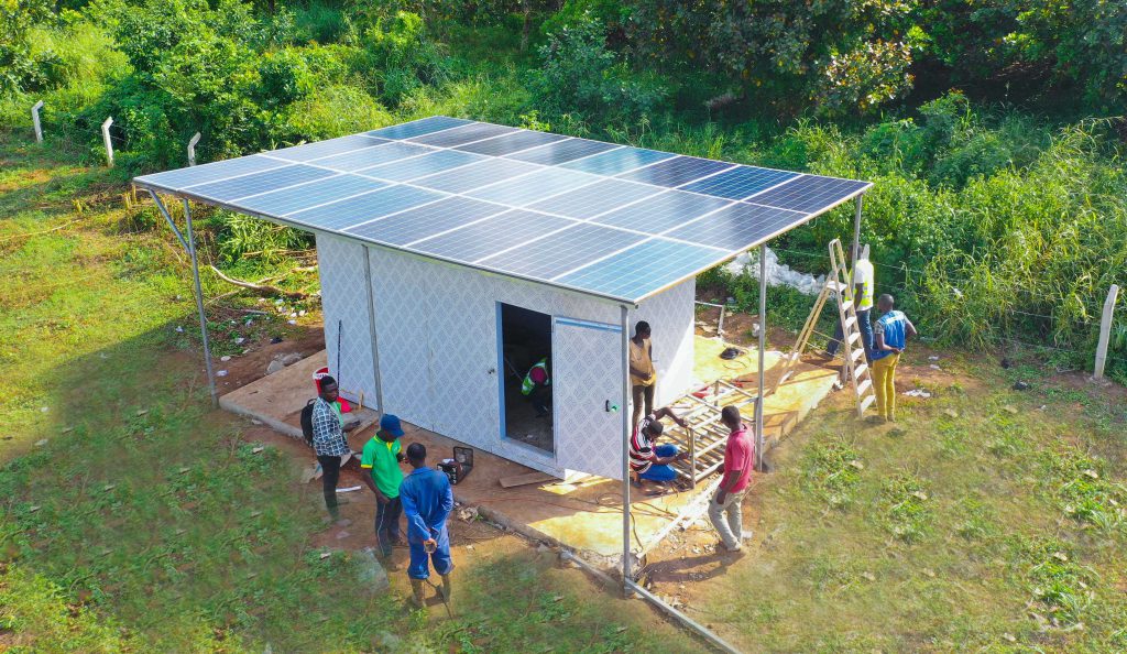 Solar Cold Rooms: Our state-of-the-art solar cold rooms provide efficient and reliable refrigeration solutions for various industries, including agriculture, pharmaceuticals, and hospitality. Designed to operate off-grid, these cold rooms ensure optimal temperature control and preservation of perishable goods, even in remote locations.
